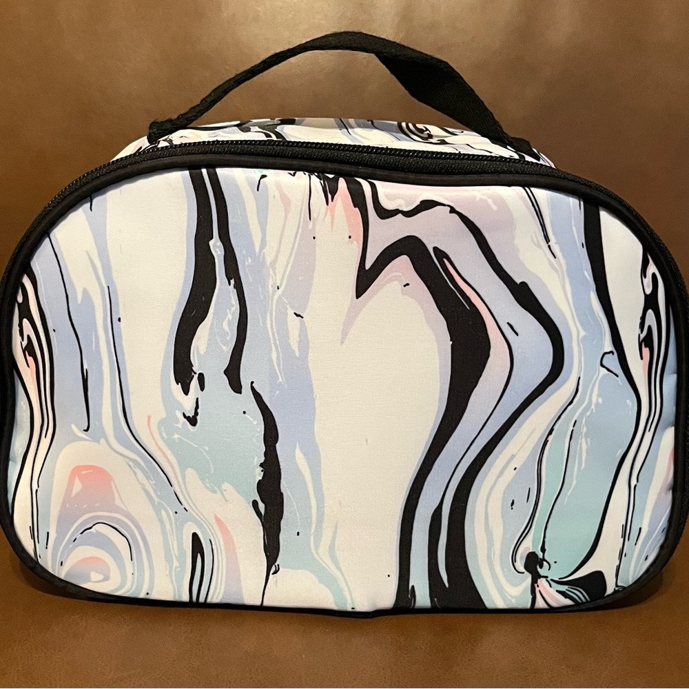 Avon Marble Pattern Travel Bag - Black and White